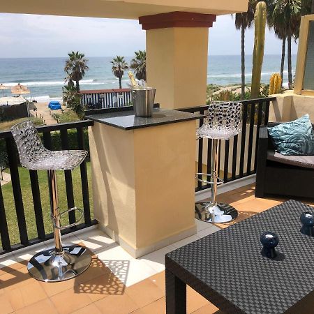 Beachfront Apartment - Sea Views - Marbella Exterior foto