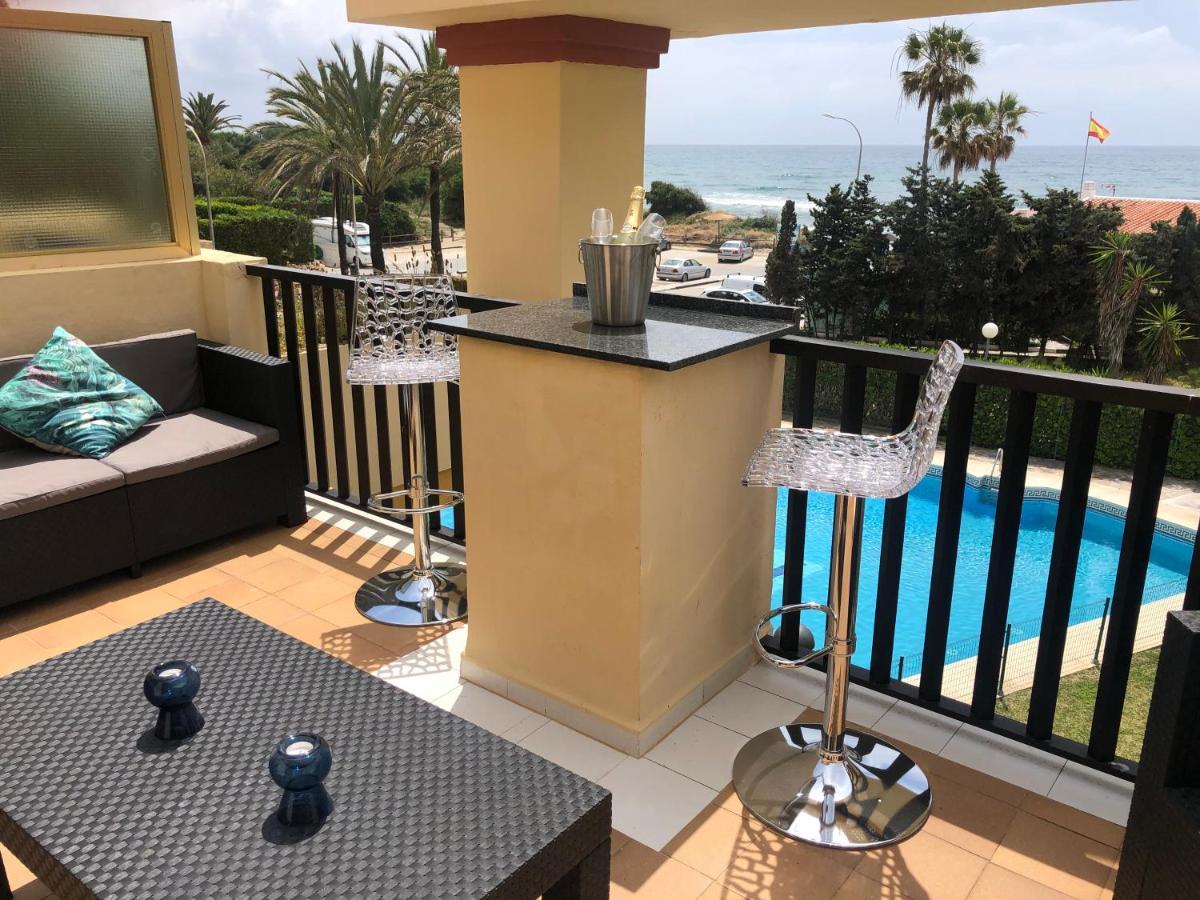 Beachfront Apartment - Sea Views - Marbella Exterior foto
